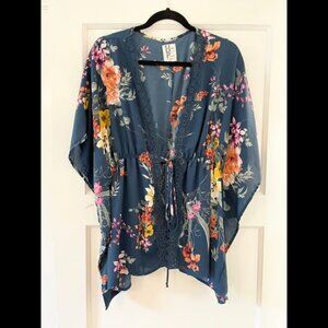 5/$25 BUNDLE DEAL Haute Project Kimono Tie Front Top Coverup 2XL